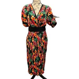Fun colorful pleated floral dress with black sash, size small